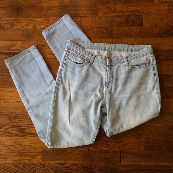 Old Navy Boyfriend Straight Jeans Light Wash 6 - Picture 1 of 4